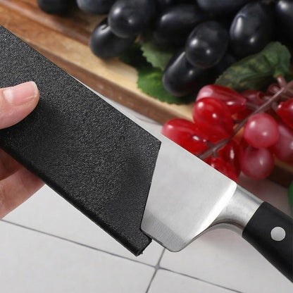 7 Inch Universal Knife Covers or Sleeves, Knife Sheath, Black ABS Knives Blade Guard Cover, Knives Edge Guard for Home Kitchen Travel Protection (7 Inch)