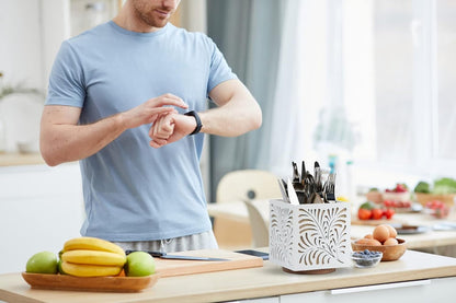 360° Rotating Wooden Utensil Holder Countertop Organizer 5.5"x6.3" | 360° rotating wooden countertop utensil holder organizer, cutlery caddy crock for spoons knives forks silverware 5.5"x6.3"