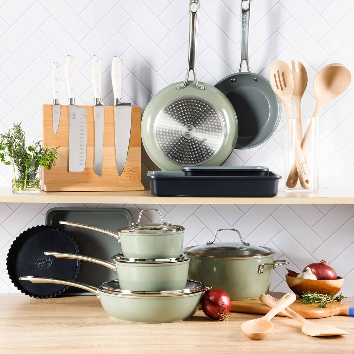 Kitchen Essentials 5 Piece German Steel Blade w/Triple Riveted Handle Set on Beechwood Magnetic Block - Linen White