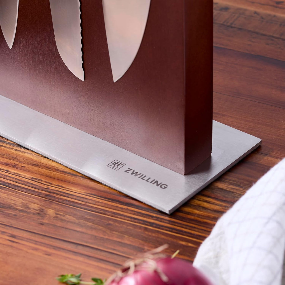 Pro RCF 5-pc Magnetic Knife Block Set - Brown