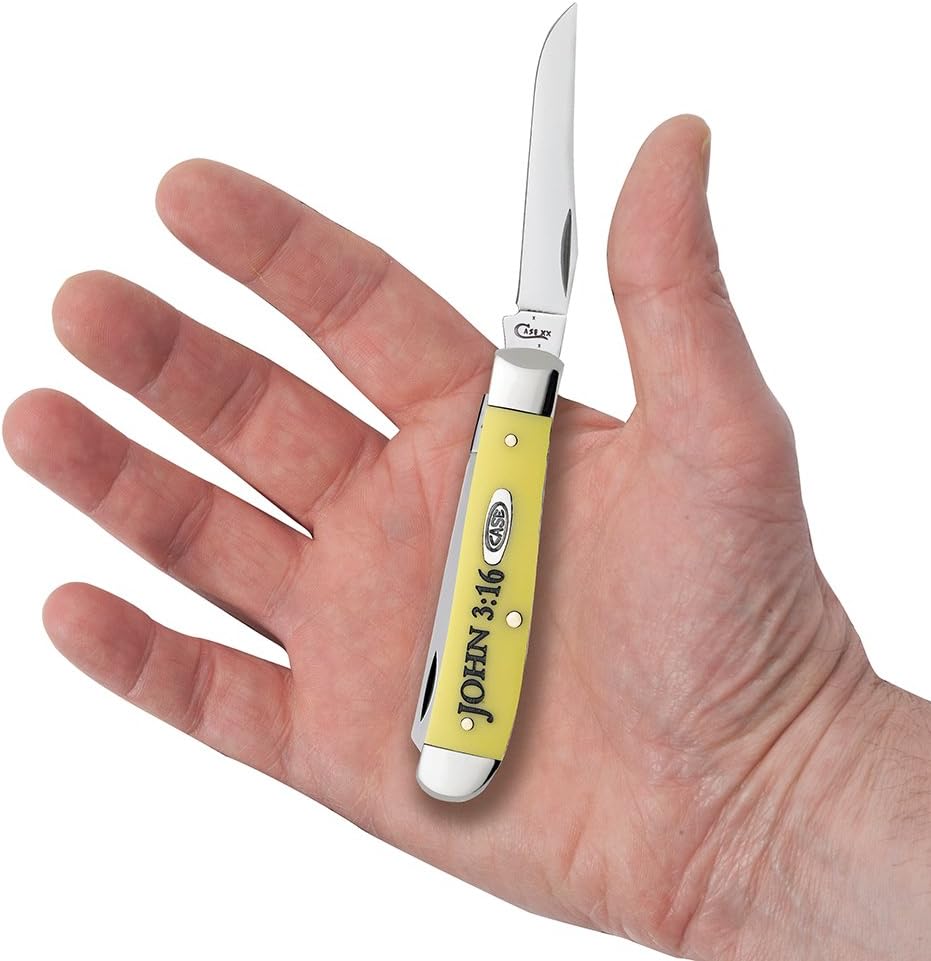 Case WR XX Pocket Knife Sparxx White Jigged Synthetic Mini Trapper Item #60186 - (6207 SS) - Length Closed: 3 1/2 Inches