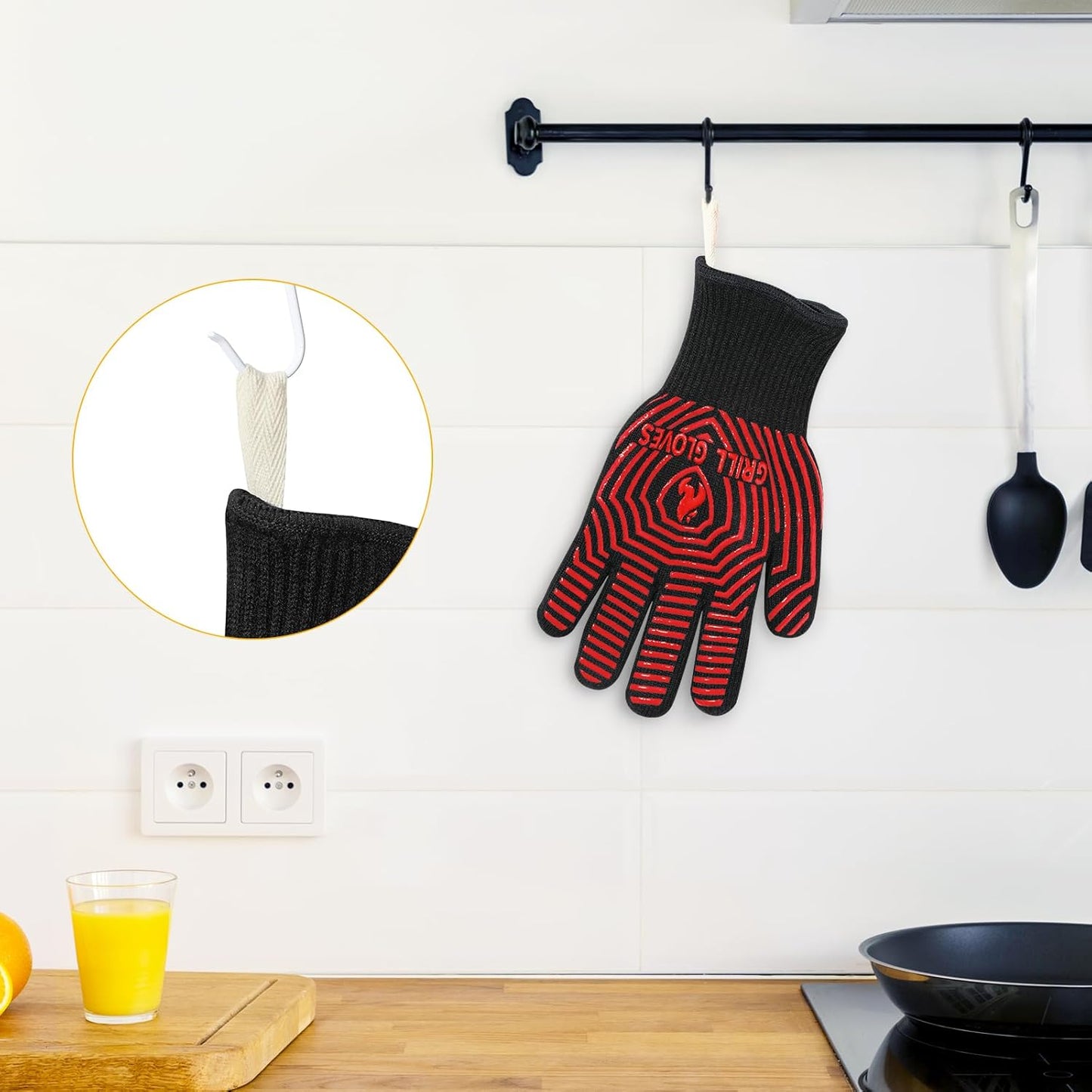 BBQ Gloves, 1472°F Heat Resistant Grilling Gloves Silicone Non-Slip Oven Mitts, Kitchen Gloves for BBQ, Grilling, Cooking, Baking(One Size Fits Most, Black)- 1 Pair