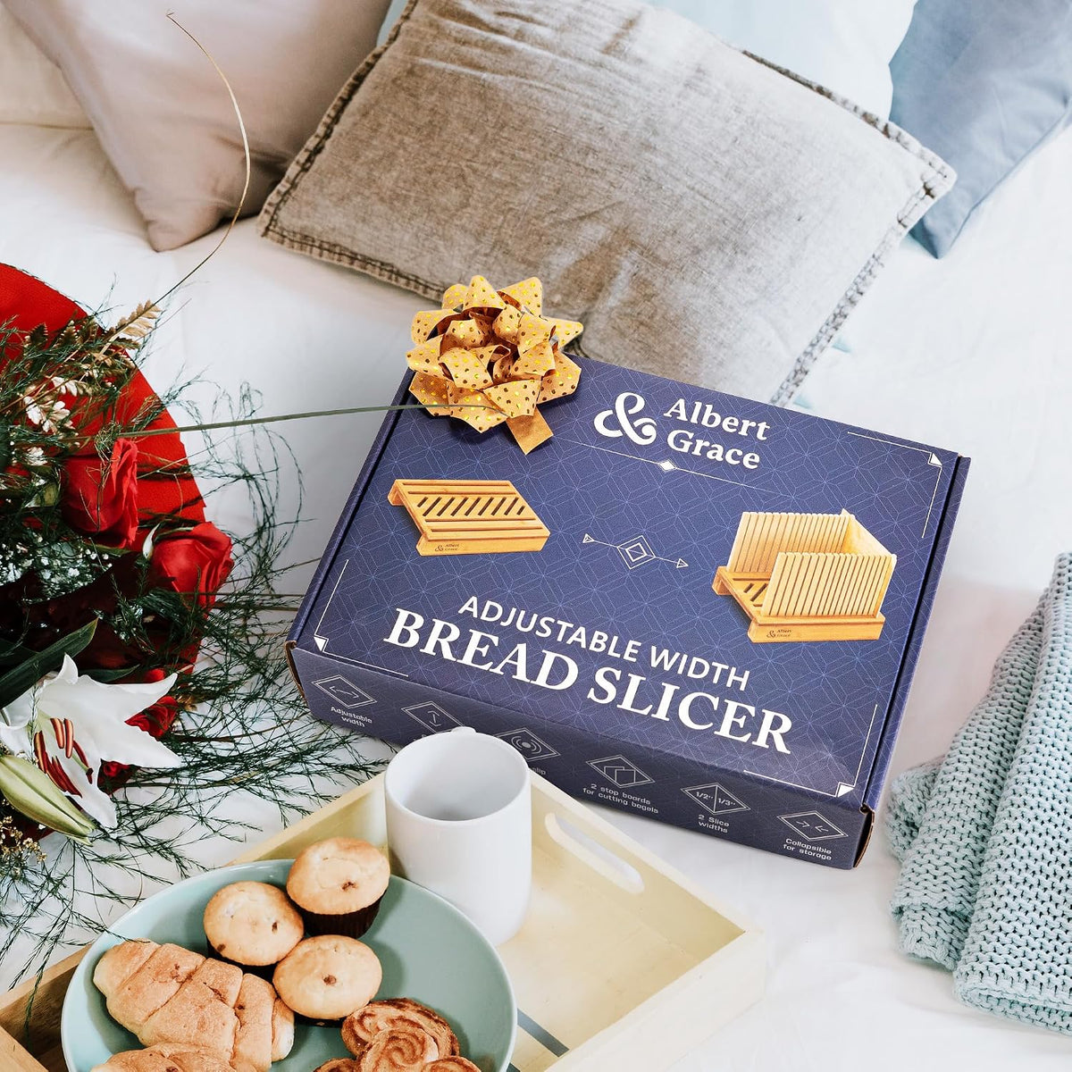 Adjustable Bamboo Bread Slicer with Folding Guides