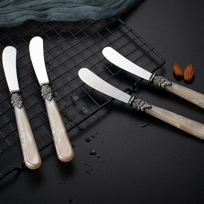 REVERIE Collection 4-piece Stainless Steel Butter Spreader Cheese Knife, Giftable Butter Knives set, Bread Knife set (Gold)