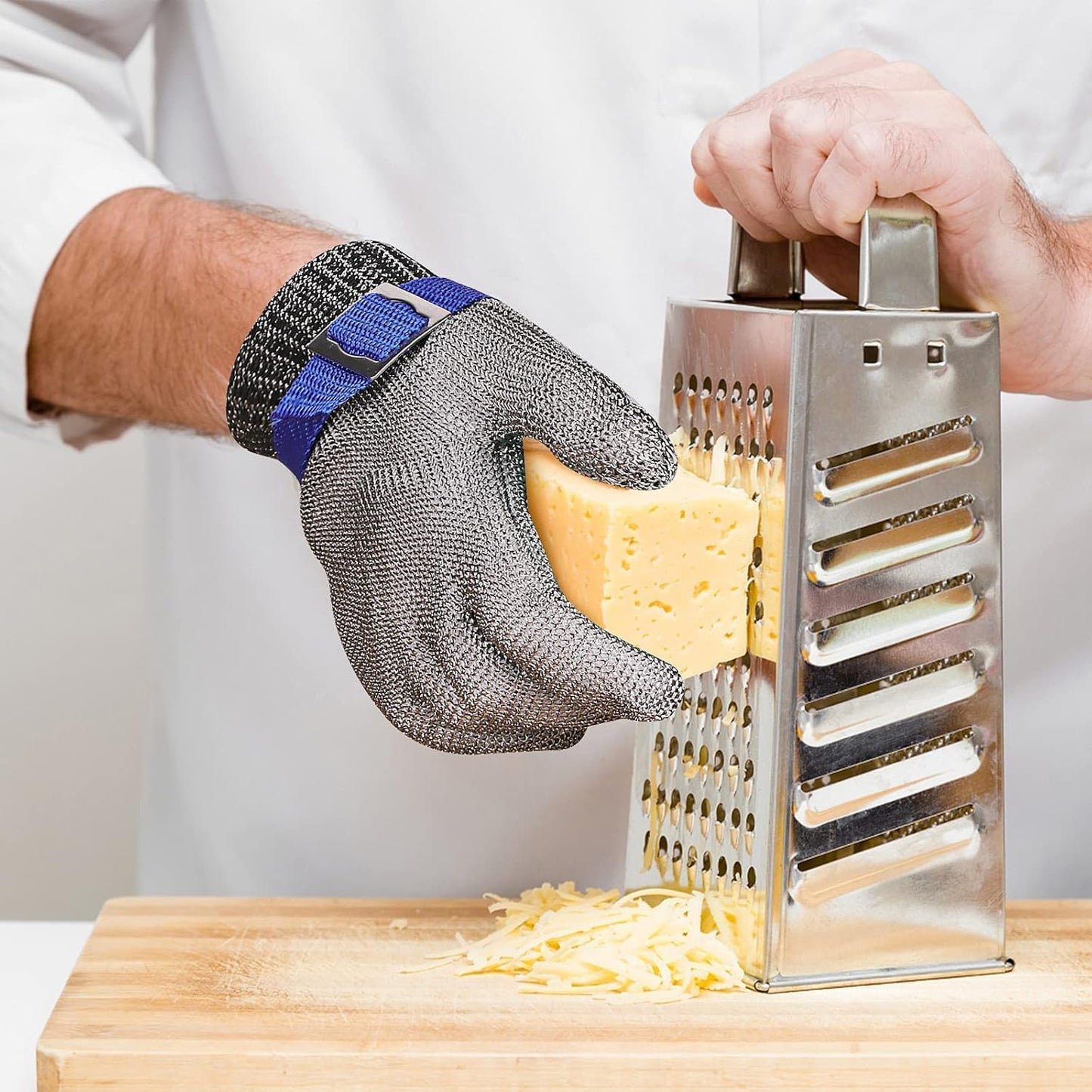 Herda Level 9 Cut Proof Glove, Chainmail Gloves Kitchen Gloves for Fish Meat Cutting Wood Carving Whittling Oyster Shucking Safety Butcher Work