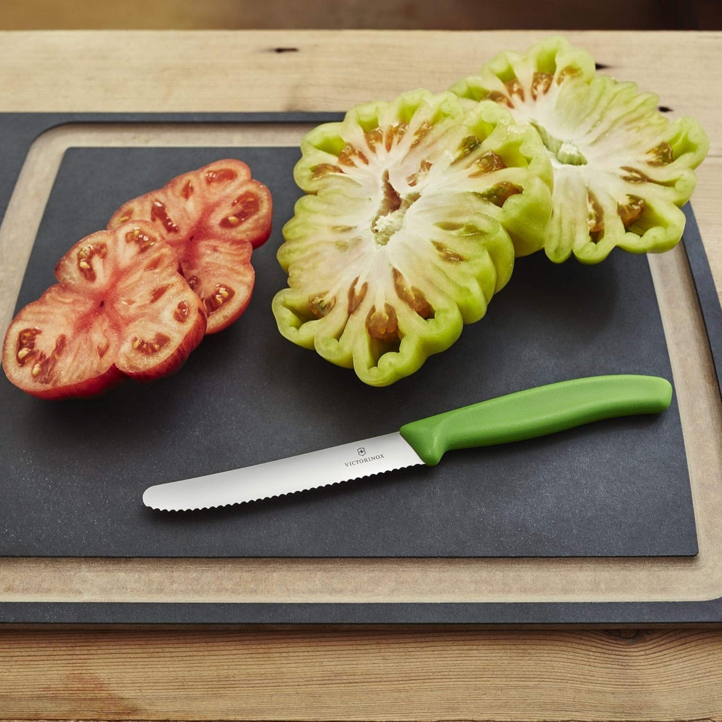 Swiss Classic 4.3-inch Wavy Edge Tomato and Table Knife, Green