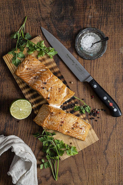 – Premier Plus Peeling Knife - Paring knife with 2.8" blade & 56 HRC - Ideal for cutting fruit & vegetables - Ultra sharp - Stainless steel - Ergonomic handle - High carbon - Made in Germany