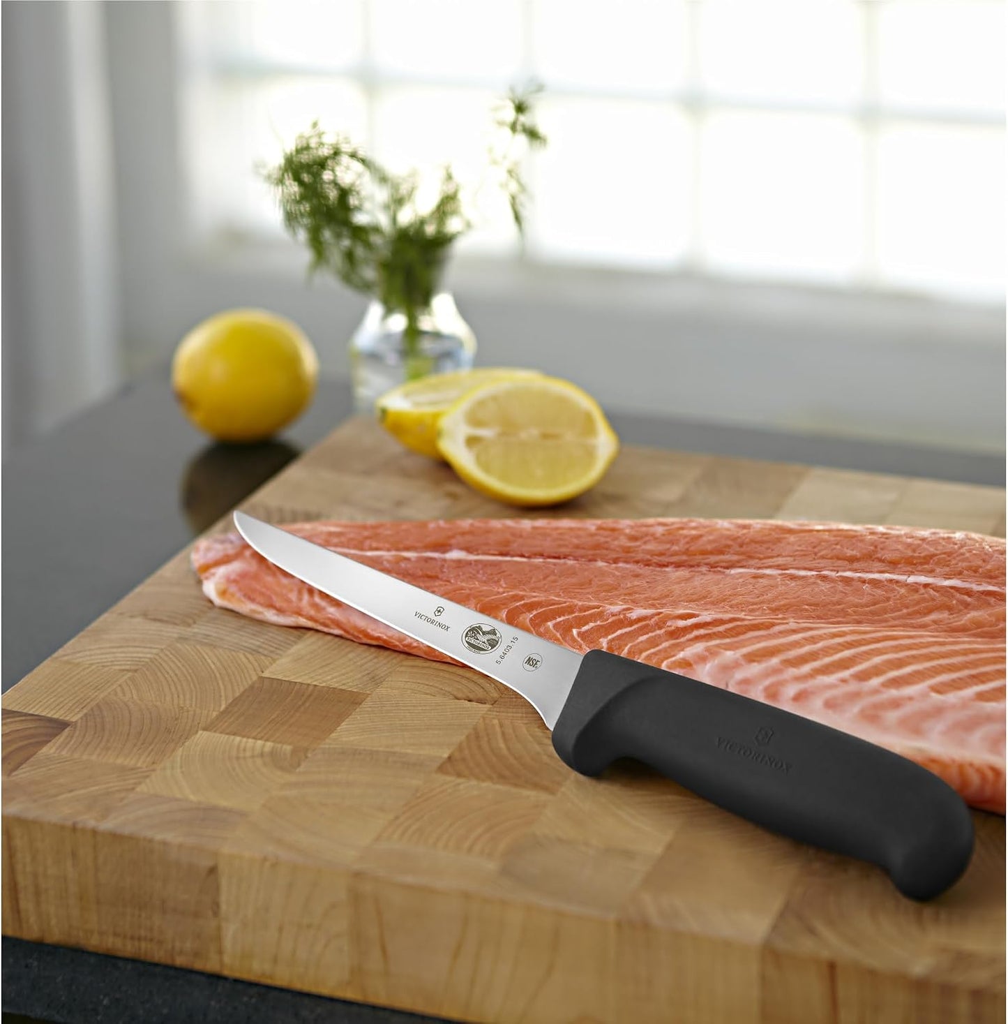 Fibrox 5 Inch Boning Knife - Dishwasher Safe and Ergonomic Handle, Black