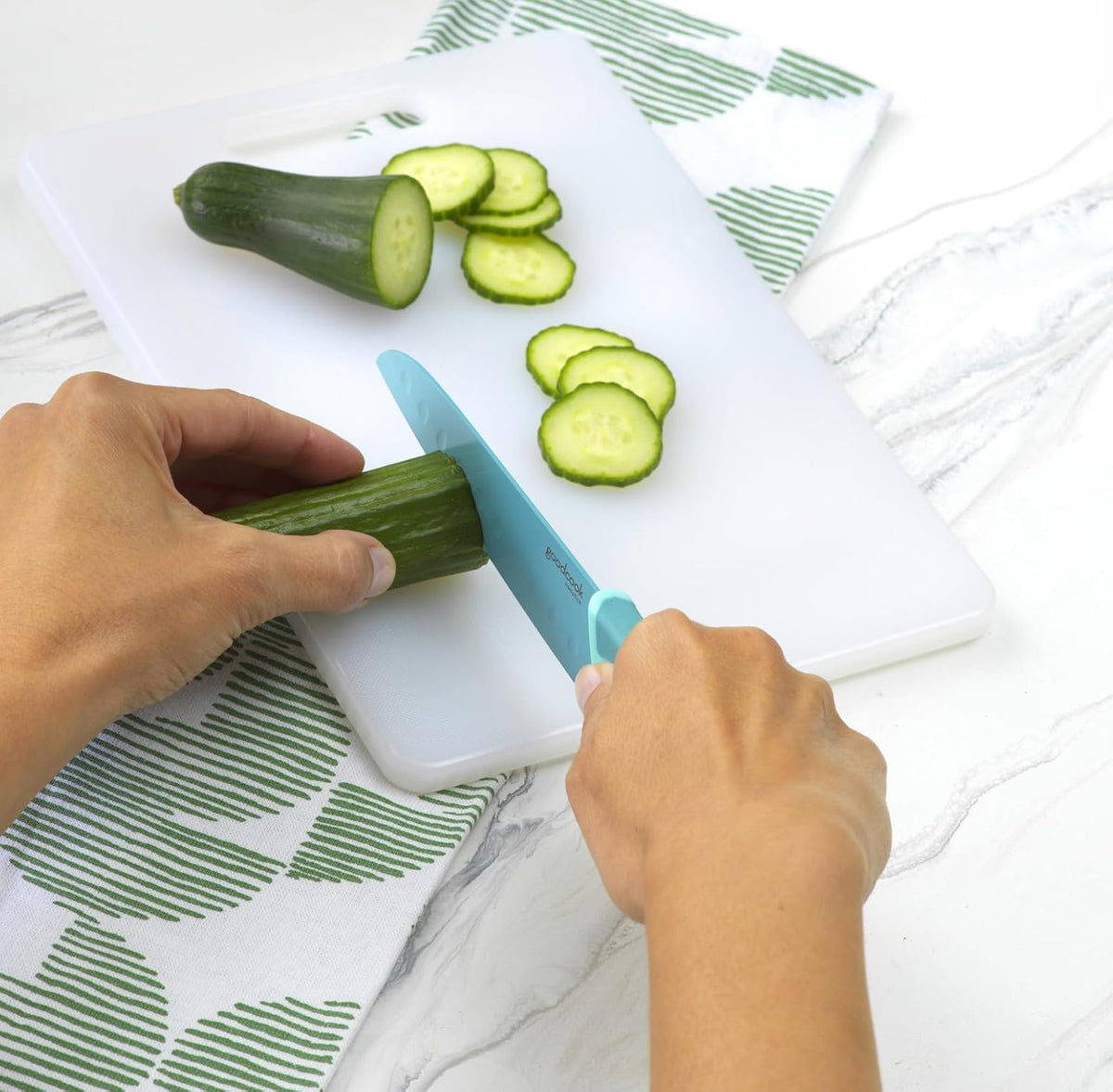 Everyday Paring Knife 4" Nonstick | Nonstick High-Carbon Stainless Steel Construction With Non-Slip Grip Handle