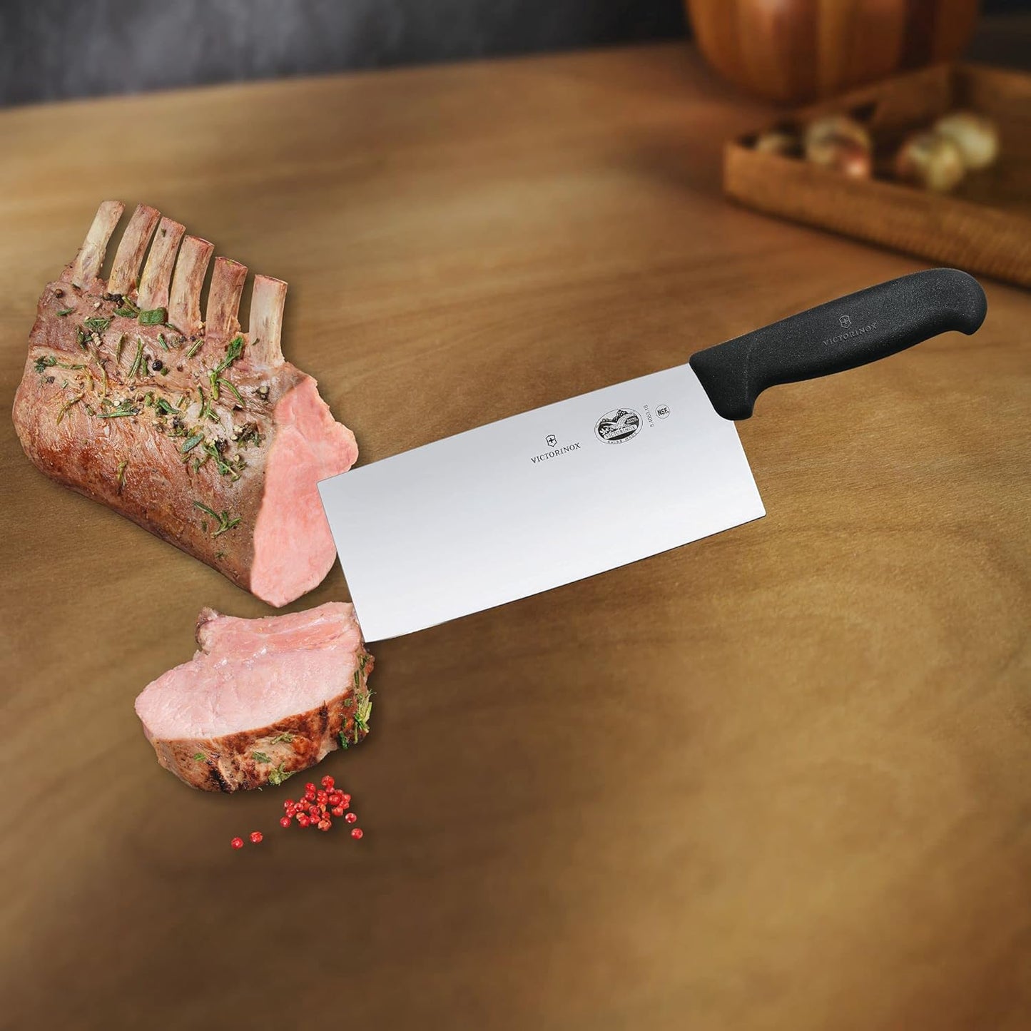 Fibrox 7 in Chinese Cleaver - Swiss Made Butcher Chef Knife | Professional stainless steel classic utility knife with ergonomic non-slip handle. Versatile, durable and dishwasher safe