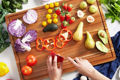 Cutting Boards, 16.5x13 Large Acacia Wooden Cutting Boards for Kitchen, Edge Grain Reversible Wood Chopping Board with Juice Groove and Handles, Pre-Oiled Carving Tray for Meat & Cheese