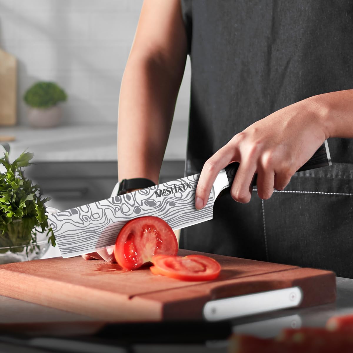 Professional Chef Knife Set with German High Carbon Stainless Steel Kitchen Knife Set 3 PCSwith Finger Guard,Knife Sharpener,Knives Set for Kitchen with Gift Box