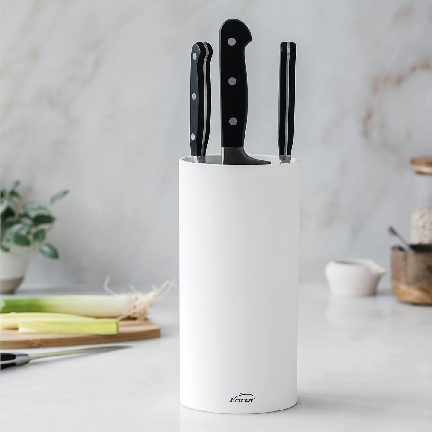 39038 - TitanPro Knife Block, Universal Block Knife, Metallic Colour, Ø13cm, Height 23cm, Dishwasher Safe