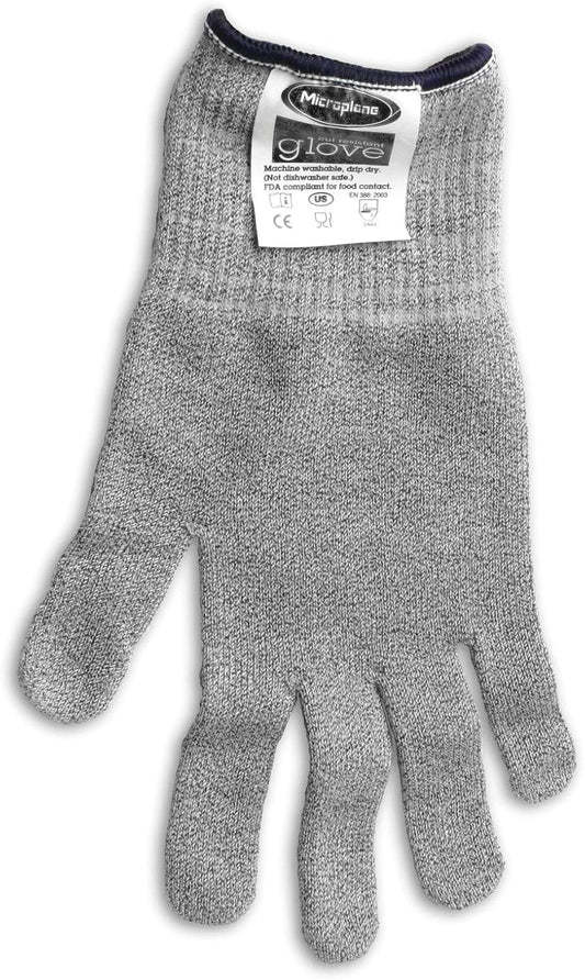 Cut Resistant Glove Keep Hands Safe in The Kitchen