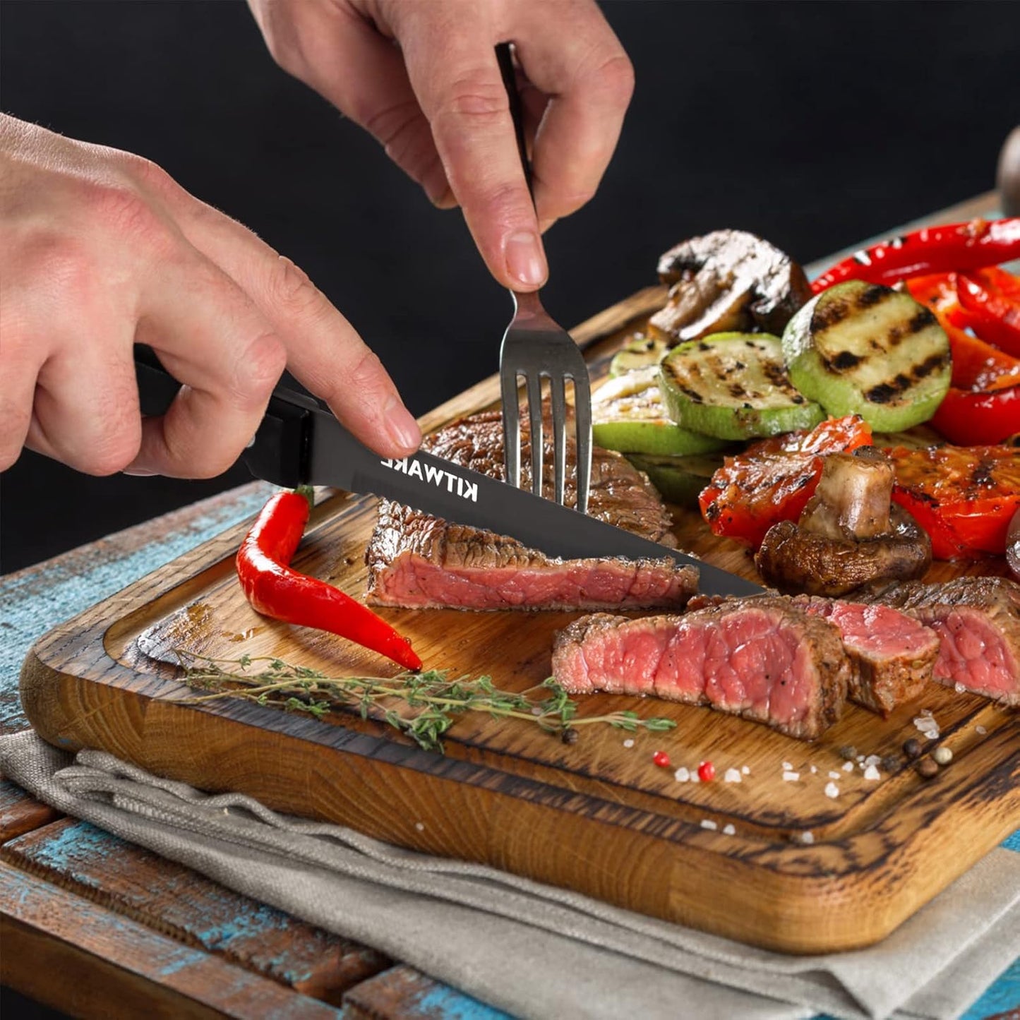 Gold Steak Knives Set of 6 pcs with Gift Box, 4.5 inch Stainless Steel Steak sets, Serrated Edge Metal Knife Sets for Dinner Table, Knife for Barbeque, Picnic, Camping, Hiking