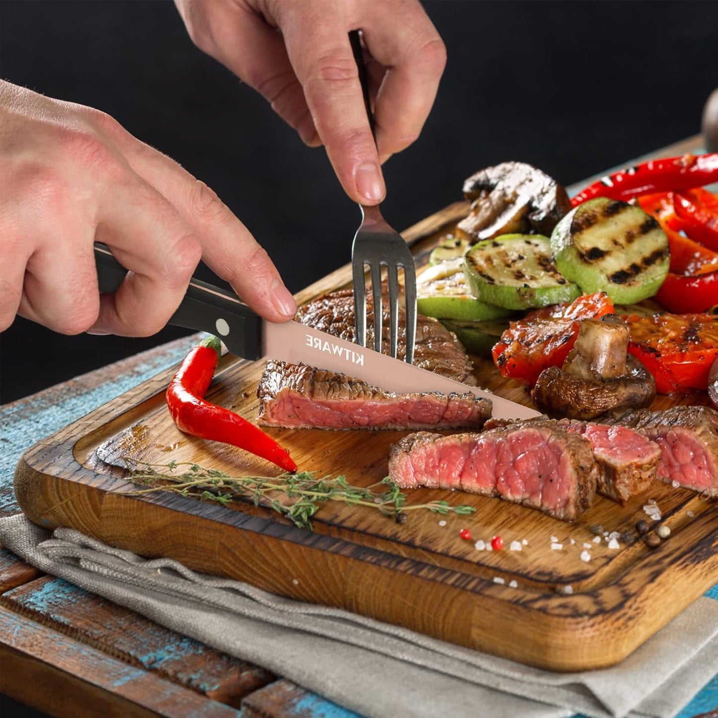 Gold Steak Knives Set of 6 pcs with Gift Box, 4.5 inch Stainless Steel Steak sets, Serrated Edge Metal Knife Sets for Dinner Table, Knife for Barbeque, Picnic, Camping, Hiking