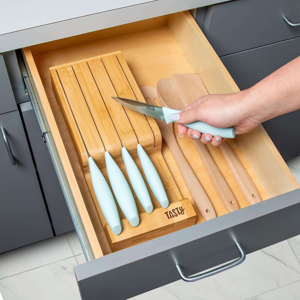In-Drawer Kitchen Knife Set, Space-Saving Cutlery and Kitchen Organizer, Includes Chef, Bread, Santoku, Utility and Paring Knives, 6-Piece, Aqua