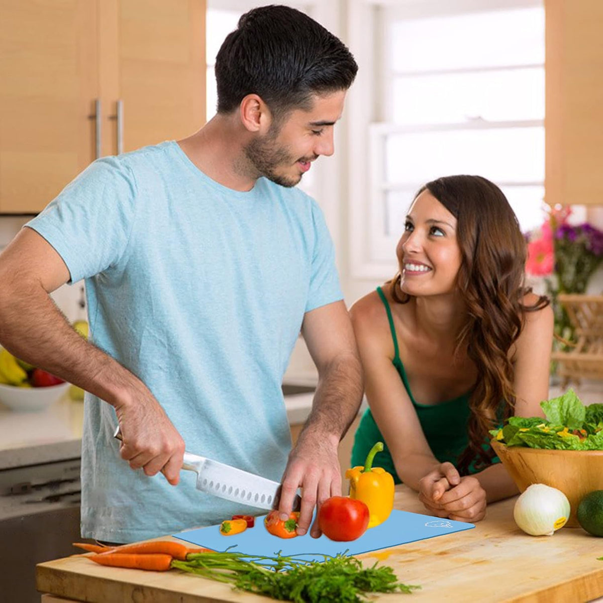 Plastic Cutting Boards for Kitchen, Flexible Cutting Mats, Colorful Chopping Boards with Food Icon, Non-Slip, Non Porous, BPA Free, Dishwasher Safe Rainbow