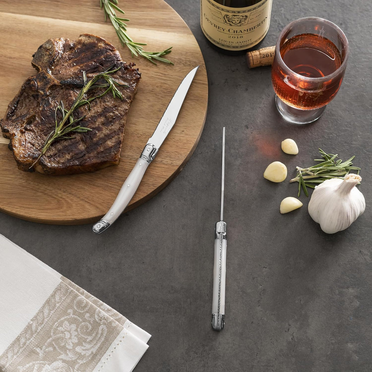 Connoisseur 4-Piece Pearl White Steak Knife Set