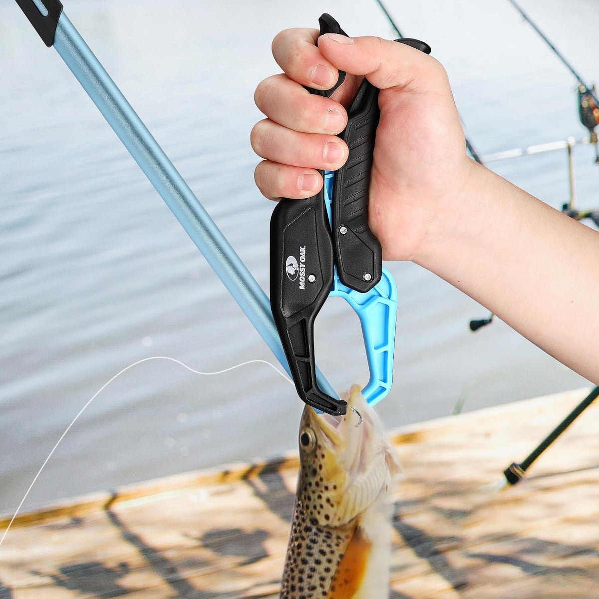 Fishing Tools Kit – Fishing Plier and Fish Lip Gripper Set