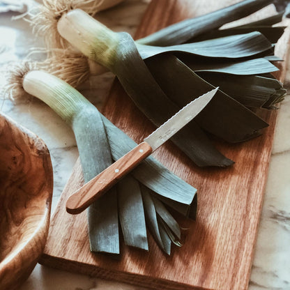 No. 113 Essential Paring Knife, Serrated Edge, Hornbeam (Natural)
