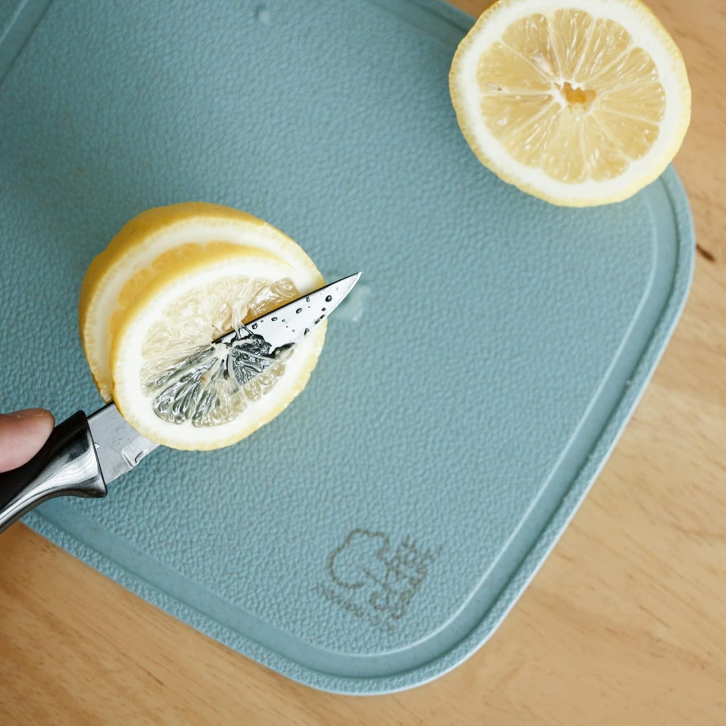 Select Wheat Straw Cutting Board and Knife Set, 10 inch x 7.5 inch, Blue