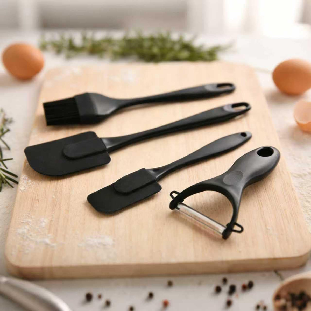 15-Piece Stainless Steel Kitchen Knife Set, Built-in Knife Sharpener, Dishwasher Safe, Ergonomic Non-Slip Handles, 6 Steak Knives, Black
