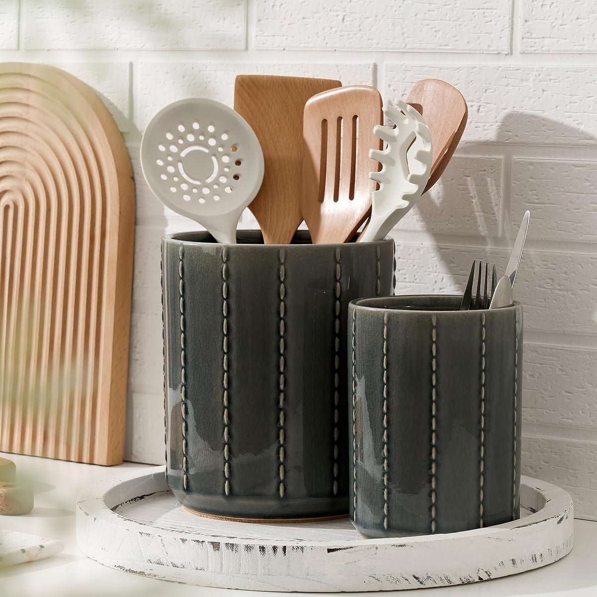JIEMEI HOME Kitchen Utensil Holder, Large 7.5"+6.2" Petal Ceramic Utensil Crock for Countertop, Utensil Holder with Cork Mat, Morden Utensil Organizer for Spatula, Kitchen Decor, Set of 2, Purple