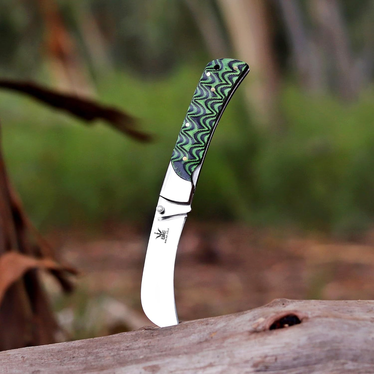 Handcrafted Damascus Steel Rus Lock Pocket Knife with, Traditional Folding Blade, Everyday carry, with leather sheath (Ram)