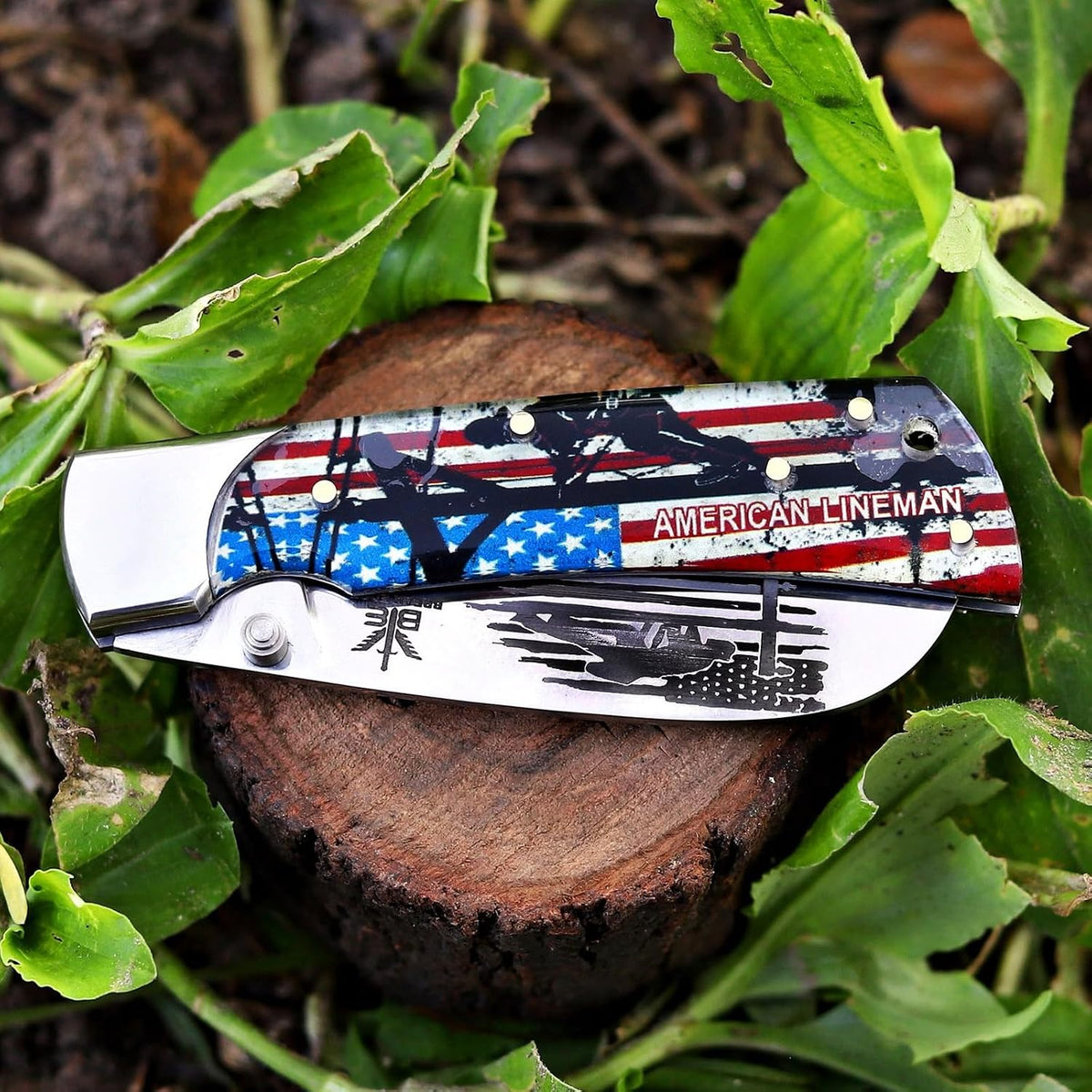 Handcrafted Damascus Steel Rus Lock Pocket Knife with, Traditional Folding Blade, Everyday carry, with leather sheath (Ram)