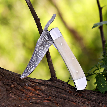 Handcrafted Damascus Steel Rus Lock Pocket Knife with, Traditional Folding Blade, Everyday carry, with leather sheath (Ram)