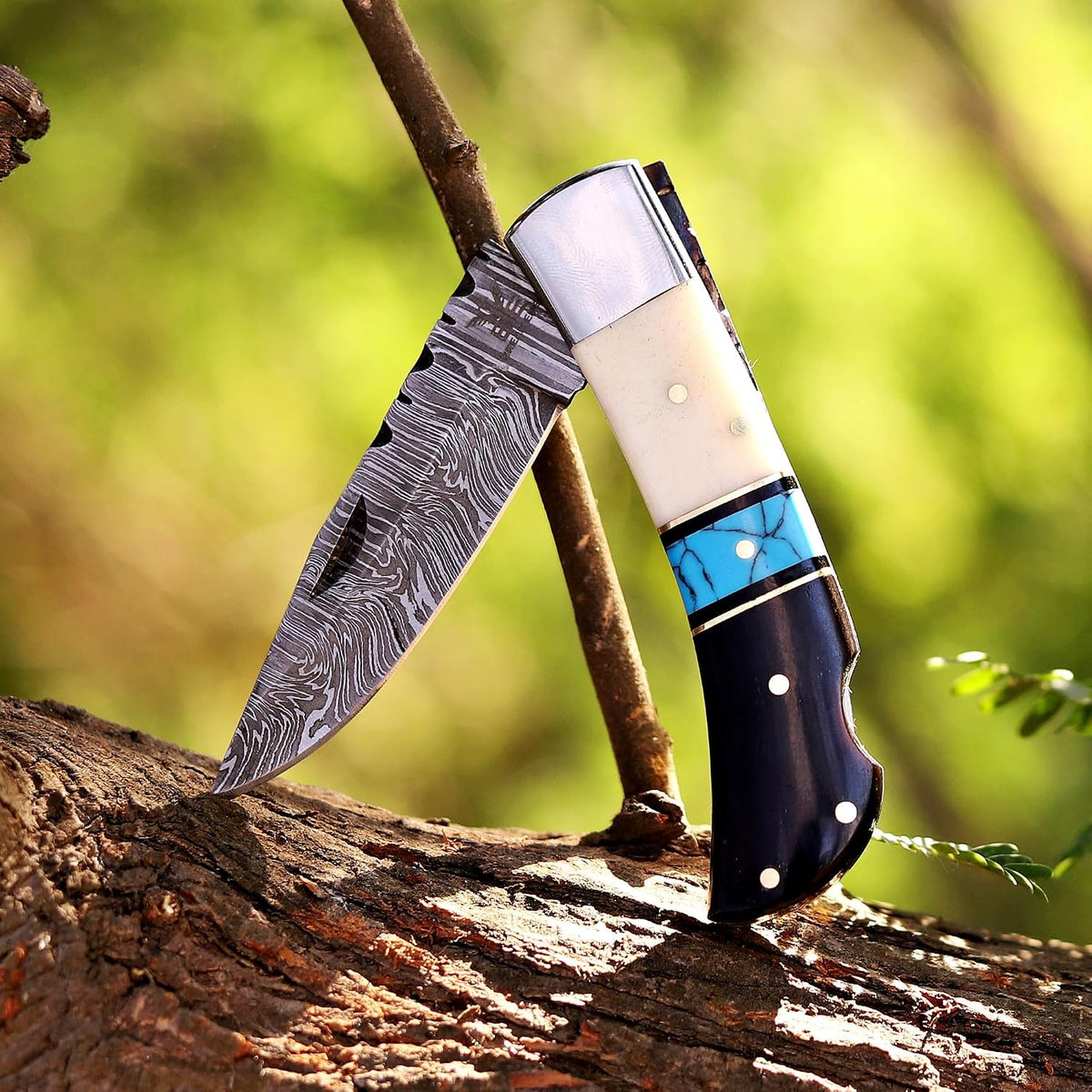 Handcrafted Damascus Steel Rus Lock Pocket Knife with, Traditional Folding Blade, Everyday carry, with leather sheath (Ram)