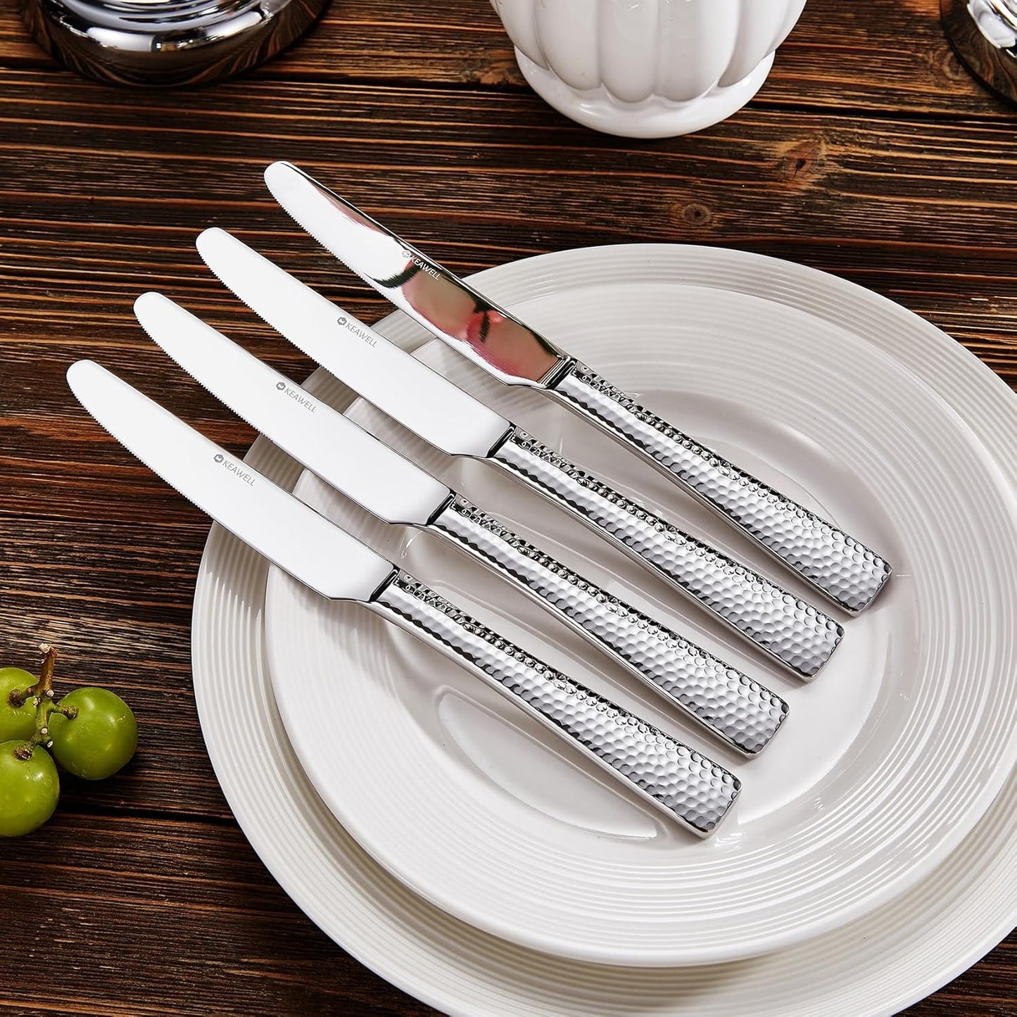 Premium Louis 4-Piece 9.5-Inch Dinner Knife Set (Plain) | Stainless Steel Serrated Dinner Knives; Classic Plain Design; Sturdy Construction; Brilliant Mirror Finish; Dishwasher Safe