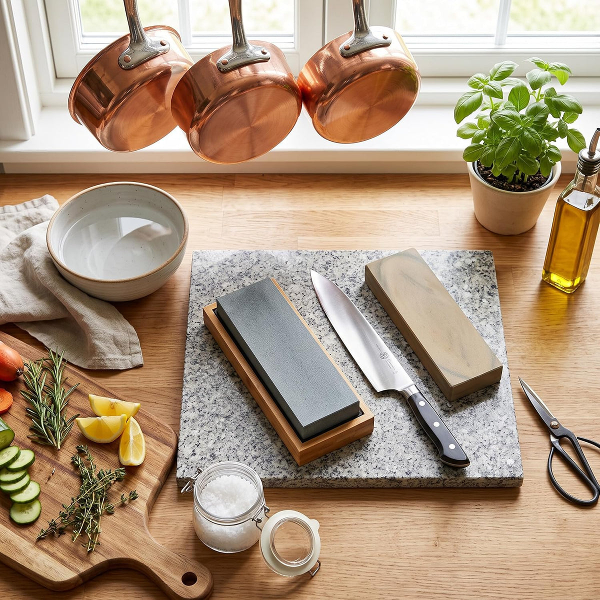 5000 Grit Whetstone Sharpener Knife Whetstone Knife Sharpening Water Kitchen Wet Stone Sharpener Grit for Knives Blades Scissors Cutting Tool
