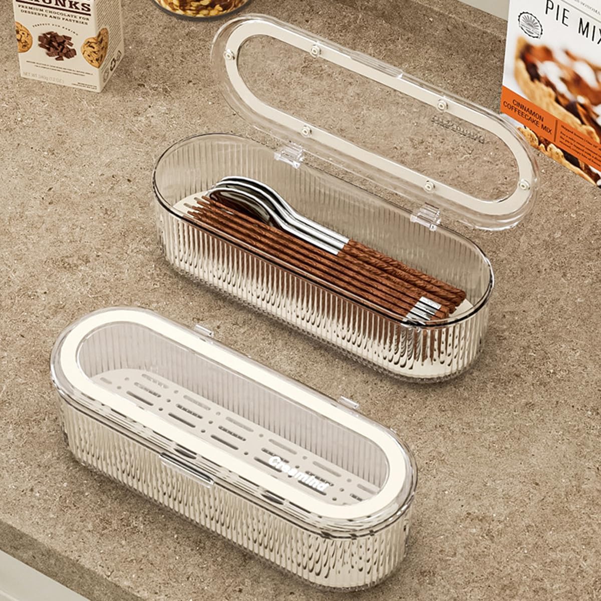 Silverware Organizer with Lid and Drainer, Covered Utensil Tray for Kitchen Drawer and Countertop, Clear Plastic Cutlery and Flatware Storage Box for Spoons Forks Knives Holder Case