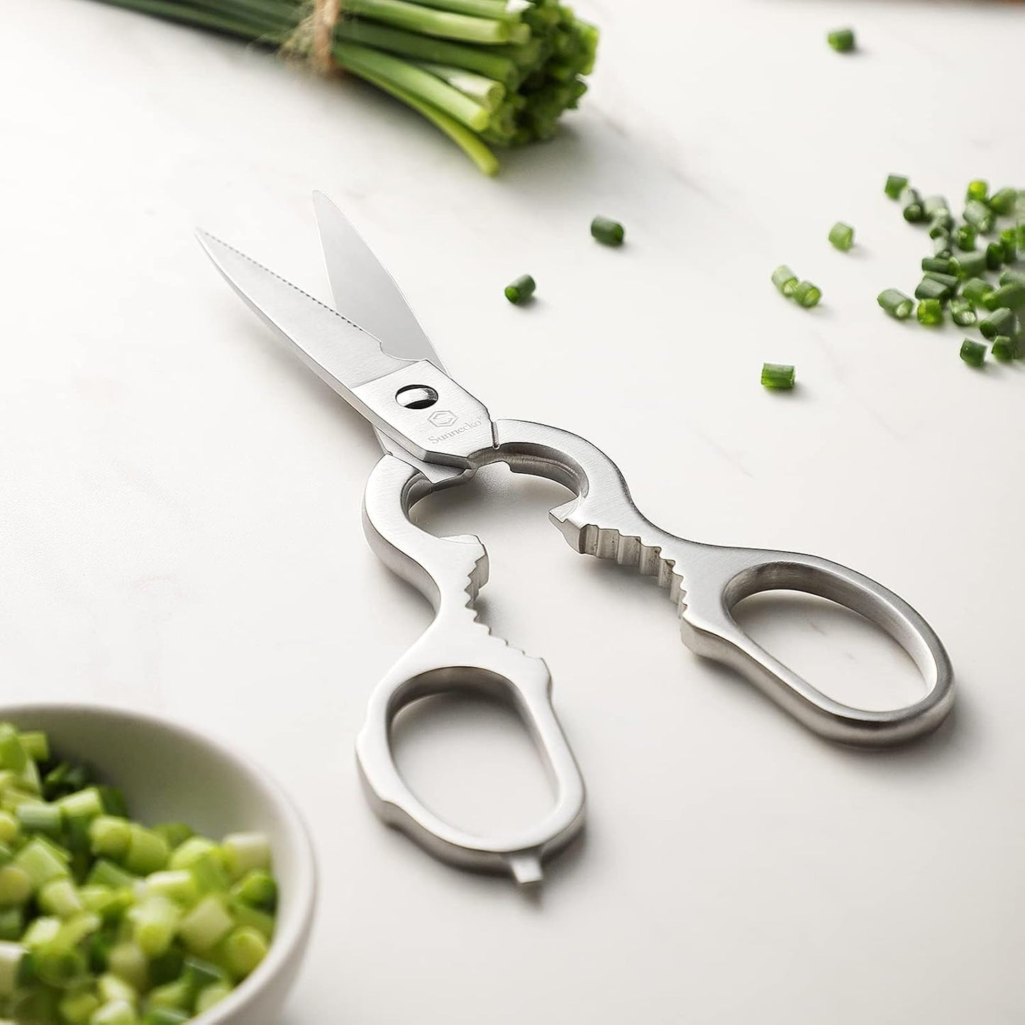 Kitchen Scissors All Purpose Heavy Duty Scissors Titanium Coated, Kitchen Shears for Food, Micro Serrated with Detachable Blades