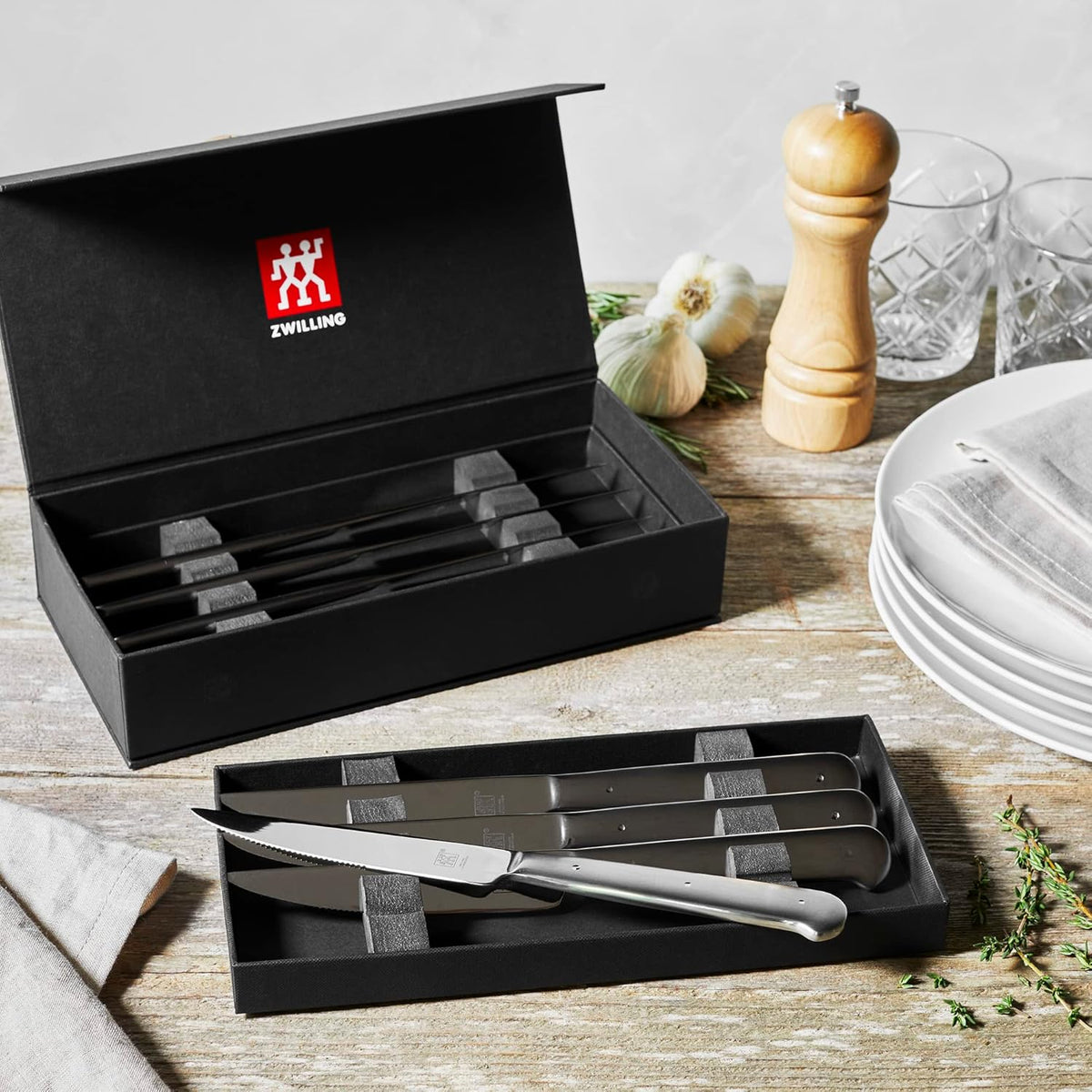 4-pc Serrated Mignon Steak Knife Set, Stainless Steel
