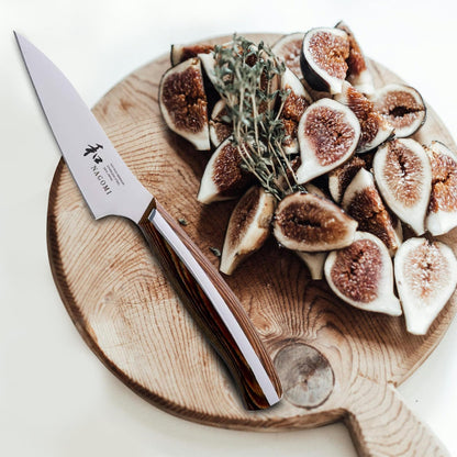 [NAGOMI] 8.5 inch Premium Slicing Knife, Stainless Steel HRC58 Carving Knife for Slicing Roasts, Meats, Sashimi, Fruits and Vegetables | Black Stylish Gift Box