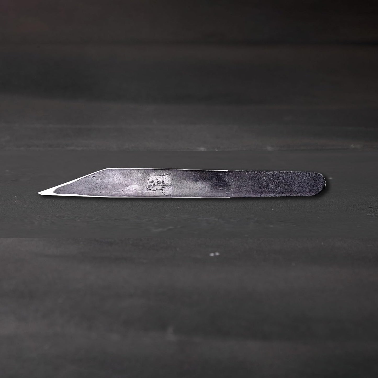 Wazakura Kiridashi Knife - Left Hand Japanese Marking & Woodworking Knife | Hand Forged Razor Sharp Carbon Steel Blade Made in Japan (18mm Left Hand)