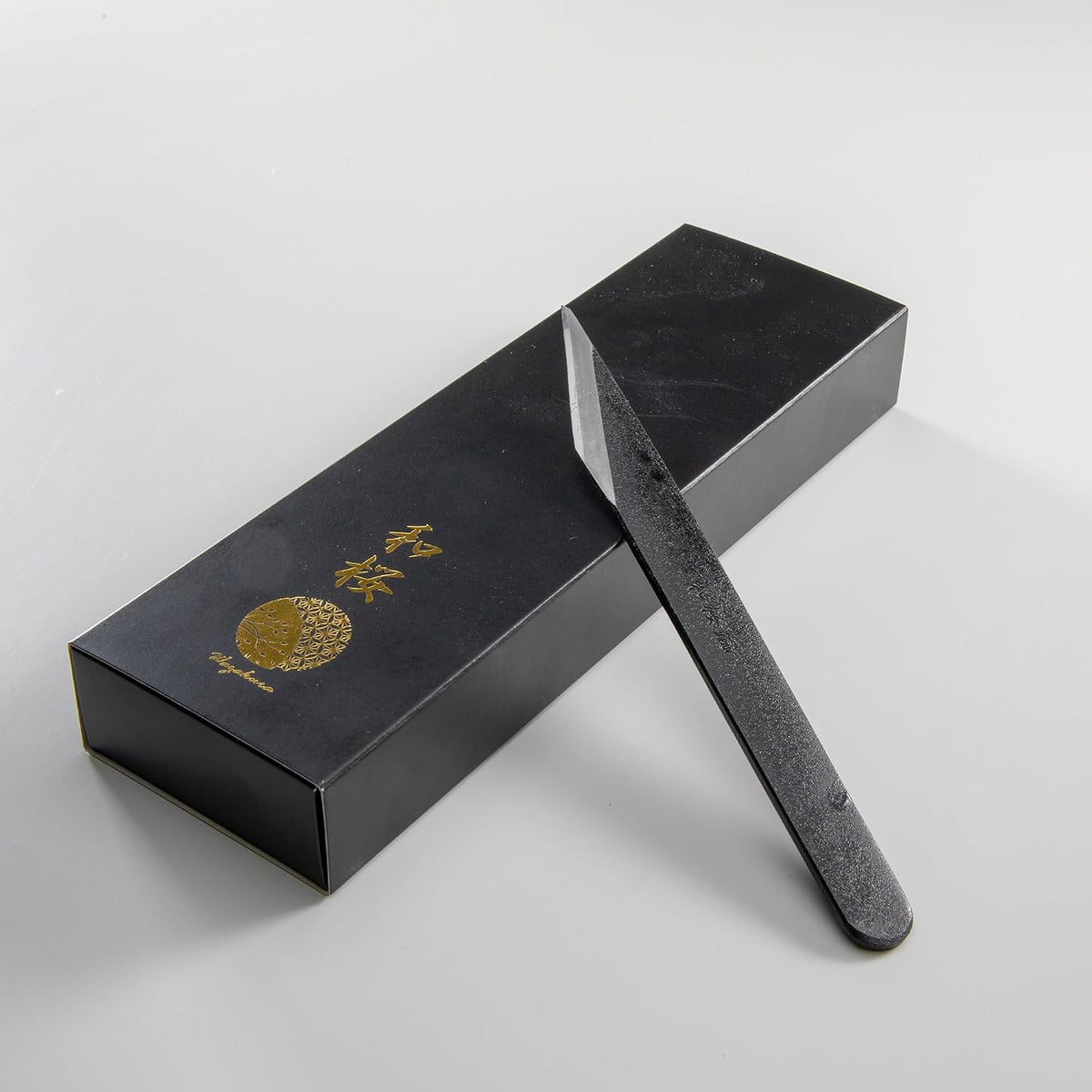 Wazakura Kiridashi Knife - Left Hand Japanese Marking & Woodworking Knife | Hand Forged Razor Sharp Carbon Steel Blade Made in Japan (18mm Left Hand)