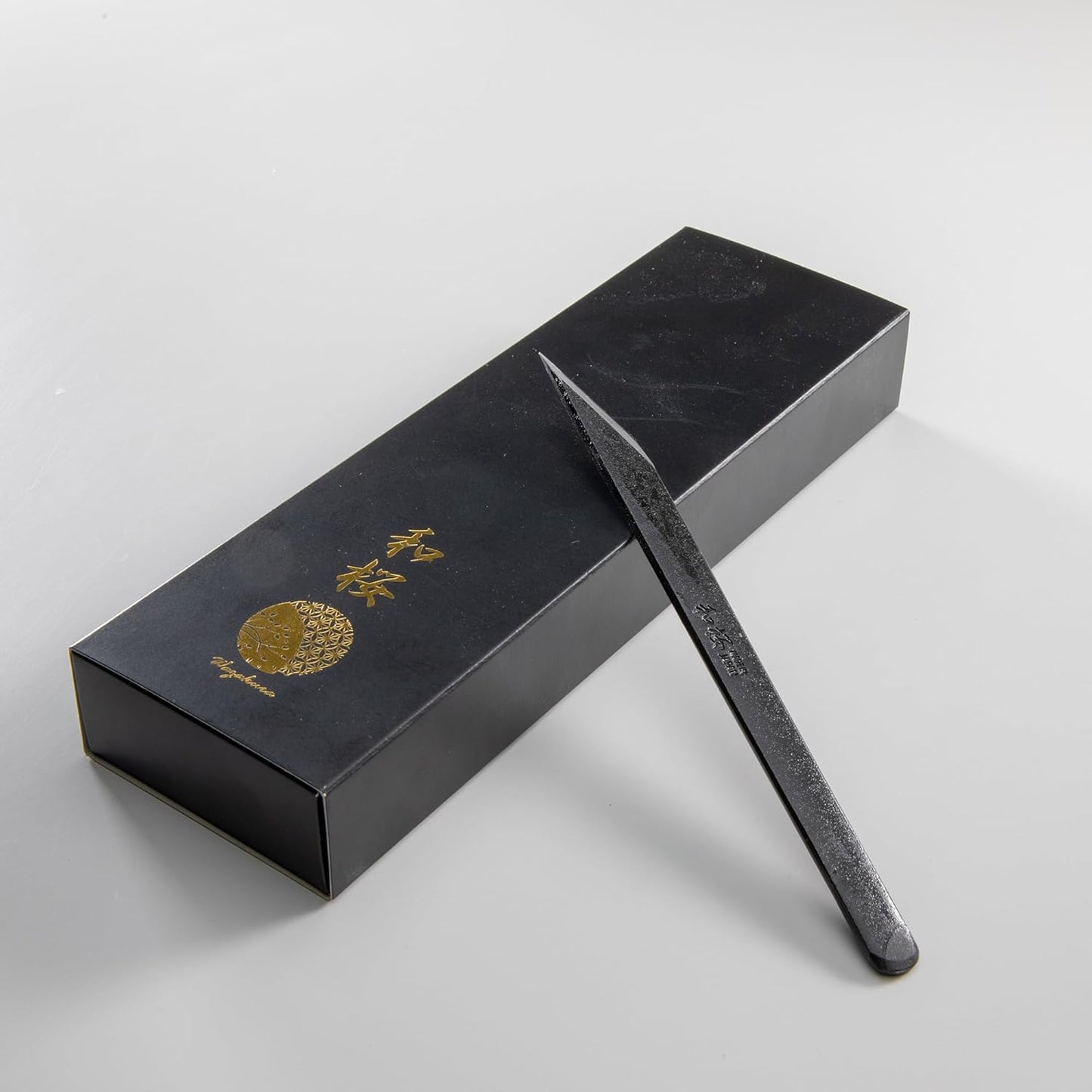 Wazakura Kiridashi Knife - Left Hand Japanese Marking & Woodworking Knife | Hand Forged Razor Sharp Carbon Steel Blade Made in Japan (18mm Left Hand)