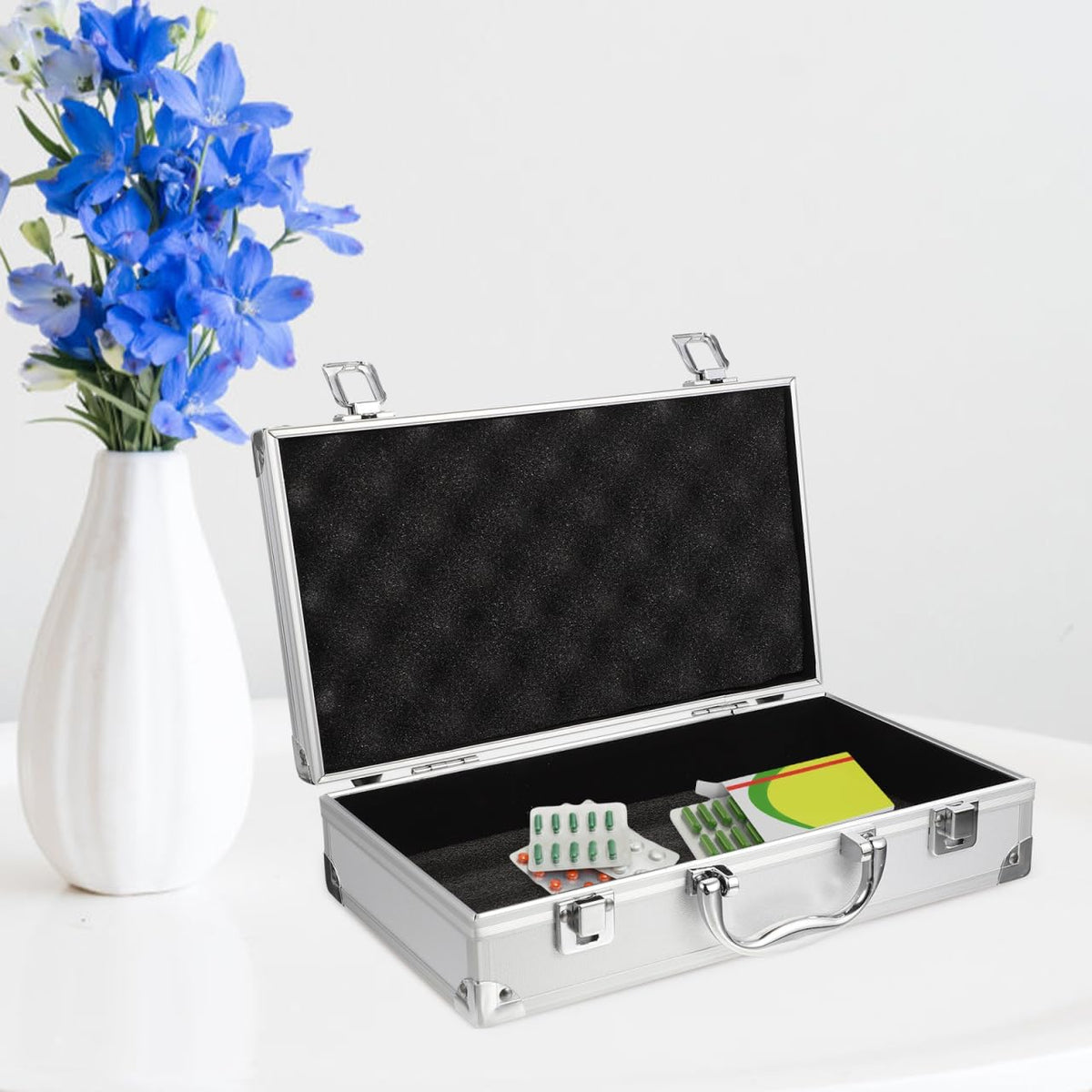 ERINGOGO Aluminum Alloy Tool Case with Lock and Handle Makeup Microphone | Camera Medicine Storage Box Multi-Functional for Travel Use aluminum alloy ABS Plastic and Wood Lining11.79x6.68x3.07In