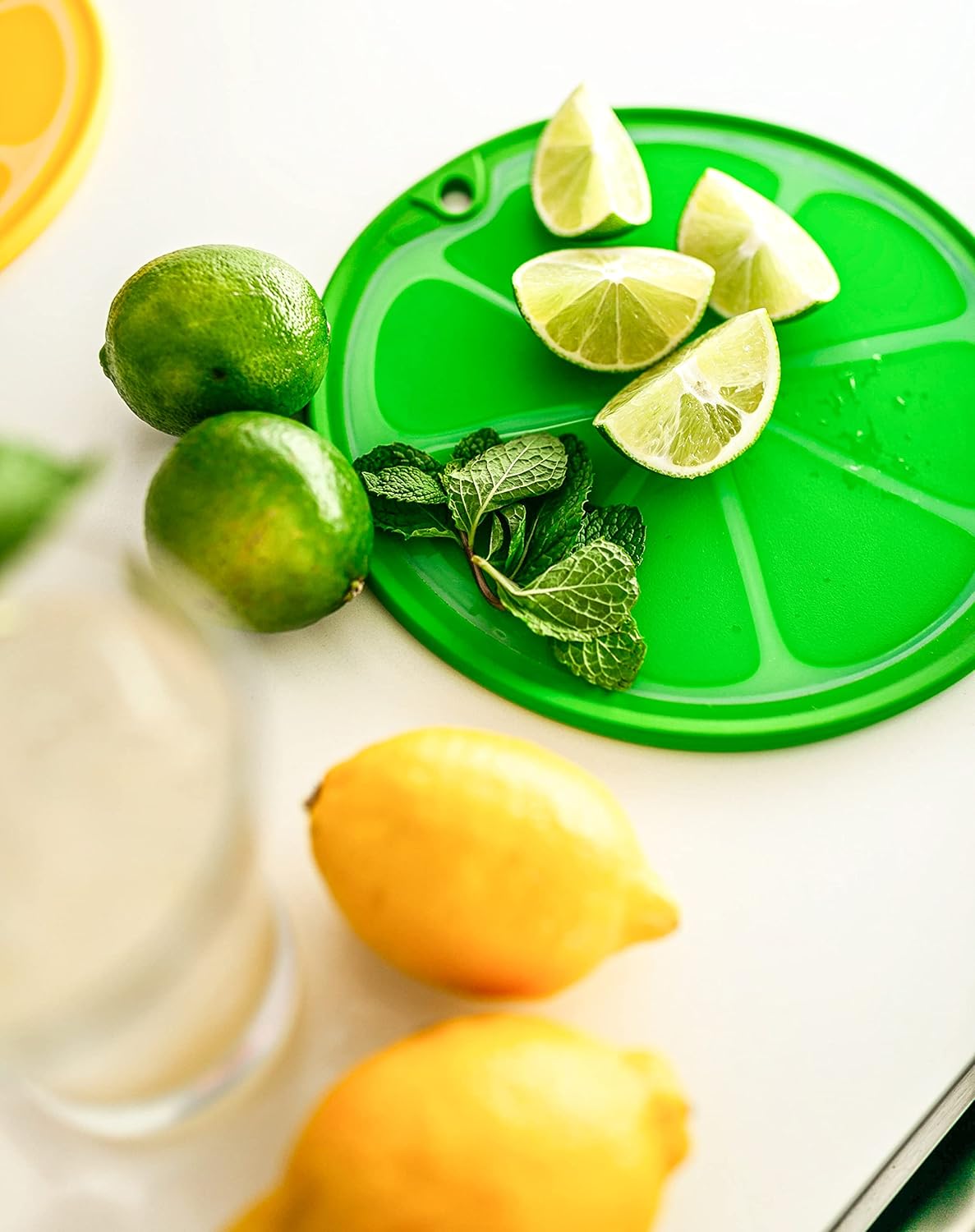 Citrus Slice Cutting Board/Serving Board 9 inches, Grapefruit