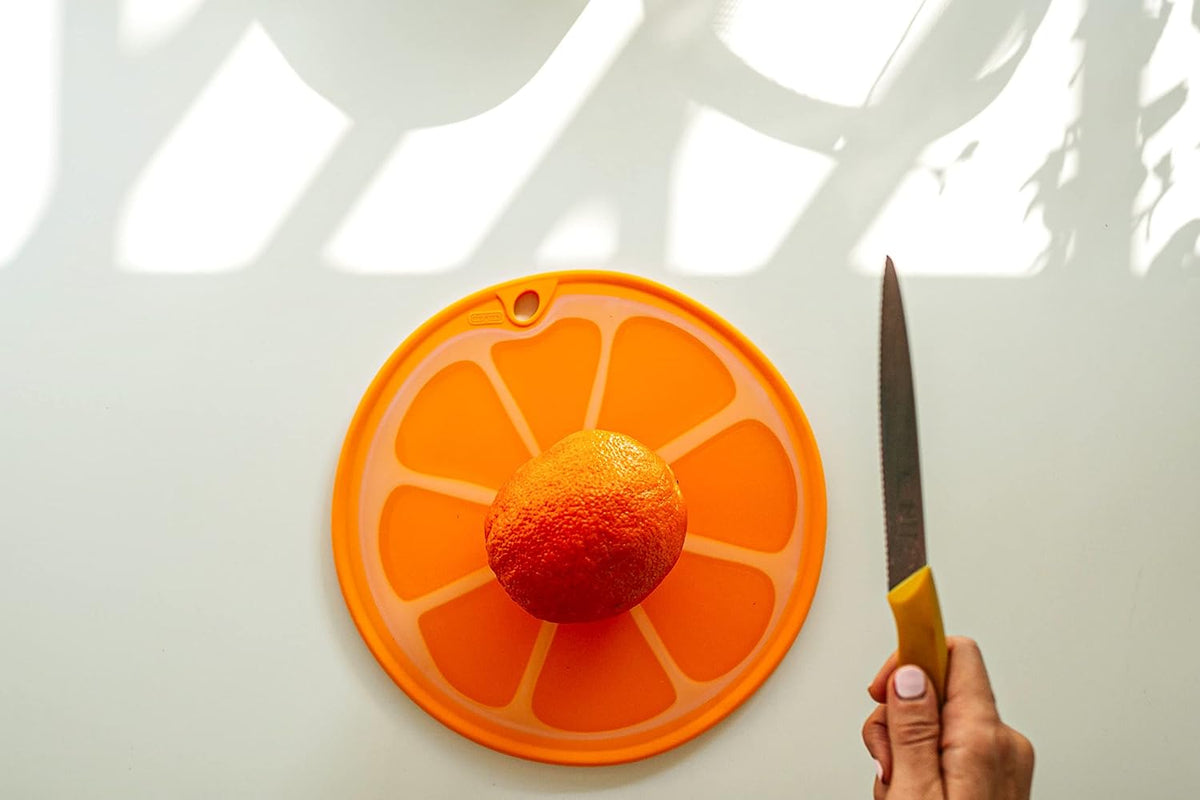 Citrus Slice Cutting Board/Serving Board 9 inches, Grapefruit