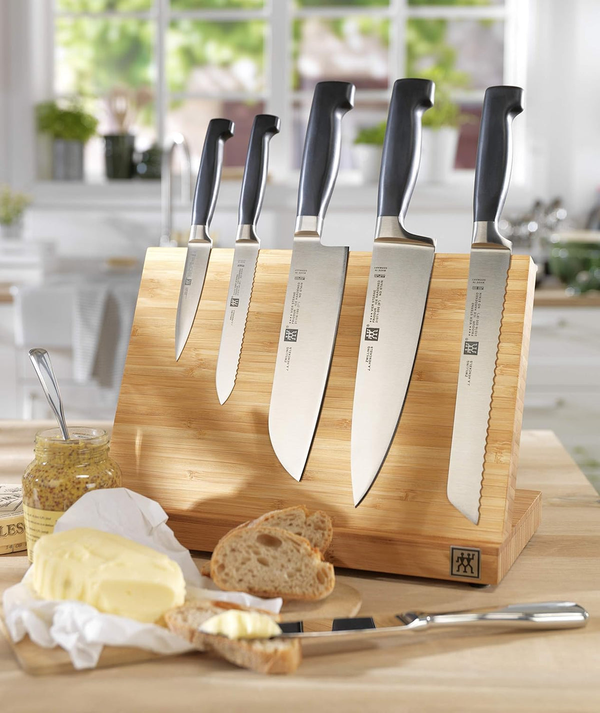 Magnetic Knife block, bamboo