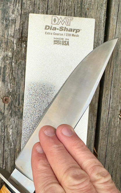 DMT D8X Diamond Dia-Sharp Bench Stone, Tool, Blade, Knife Sharpener - Extra Coarse (220) Diamond Grit Flat Sharpening, Made & Crafted in the USA 8" x 3" x 0.38"