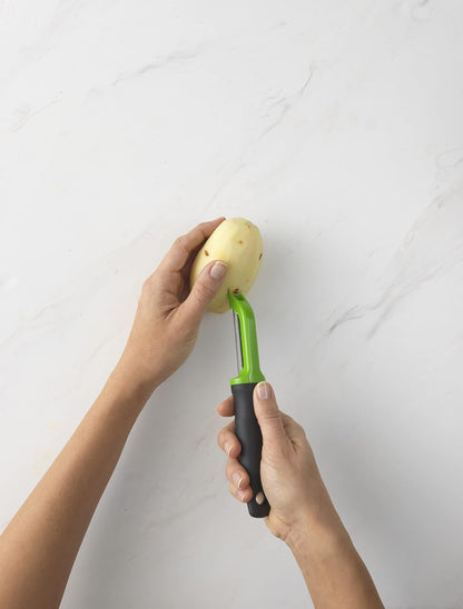 Straight Blade Y-Shaped Peeler, Black
