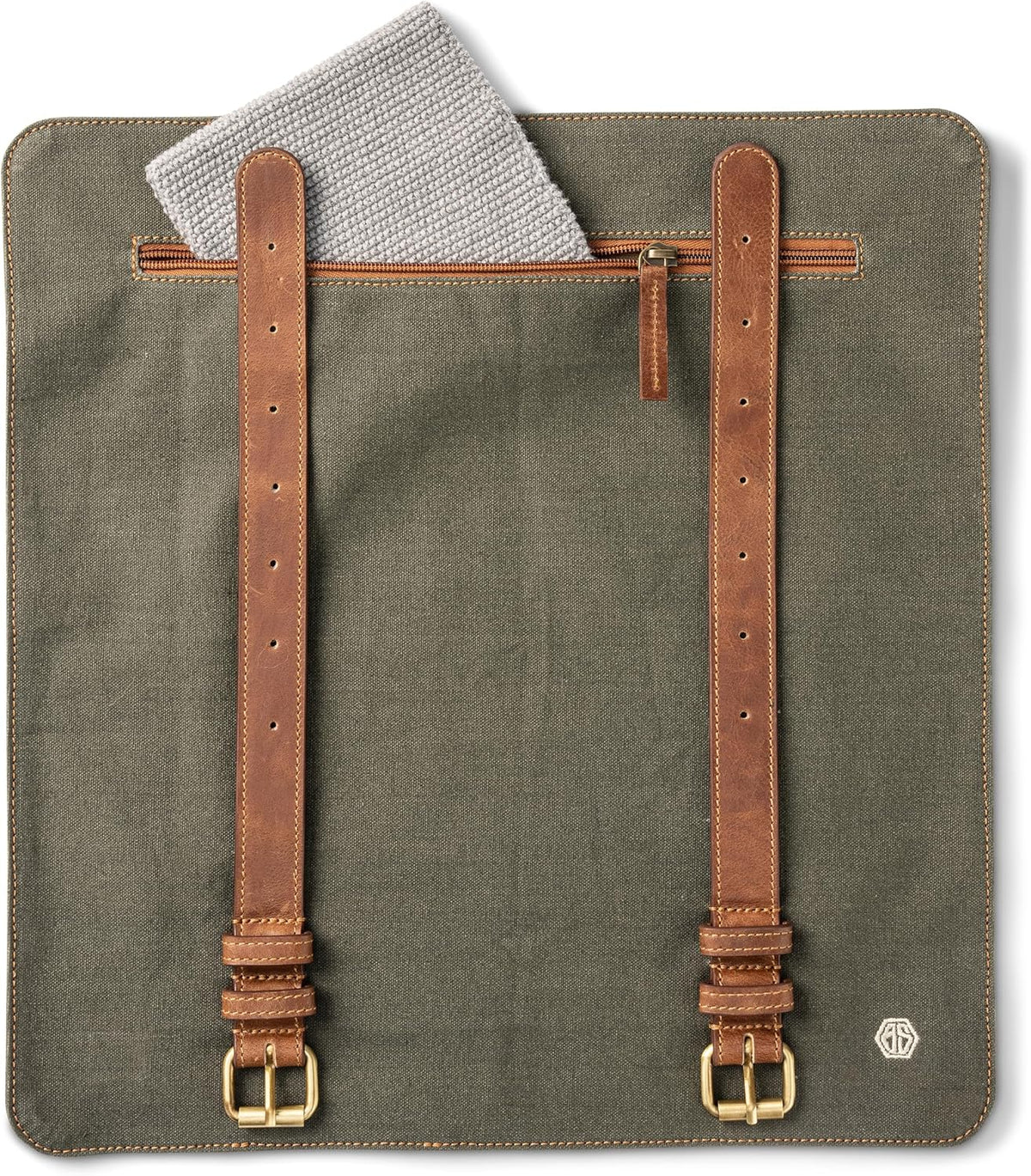 Knife Bag made of durable Canvas & genuine Leather - Chef's Knife Roll Case for Cooking & BBQ - Knives storage case Lars (Olive-Green)