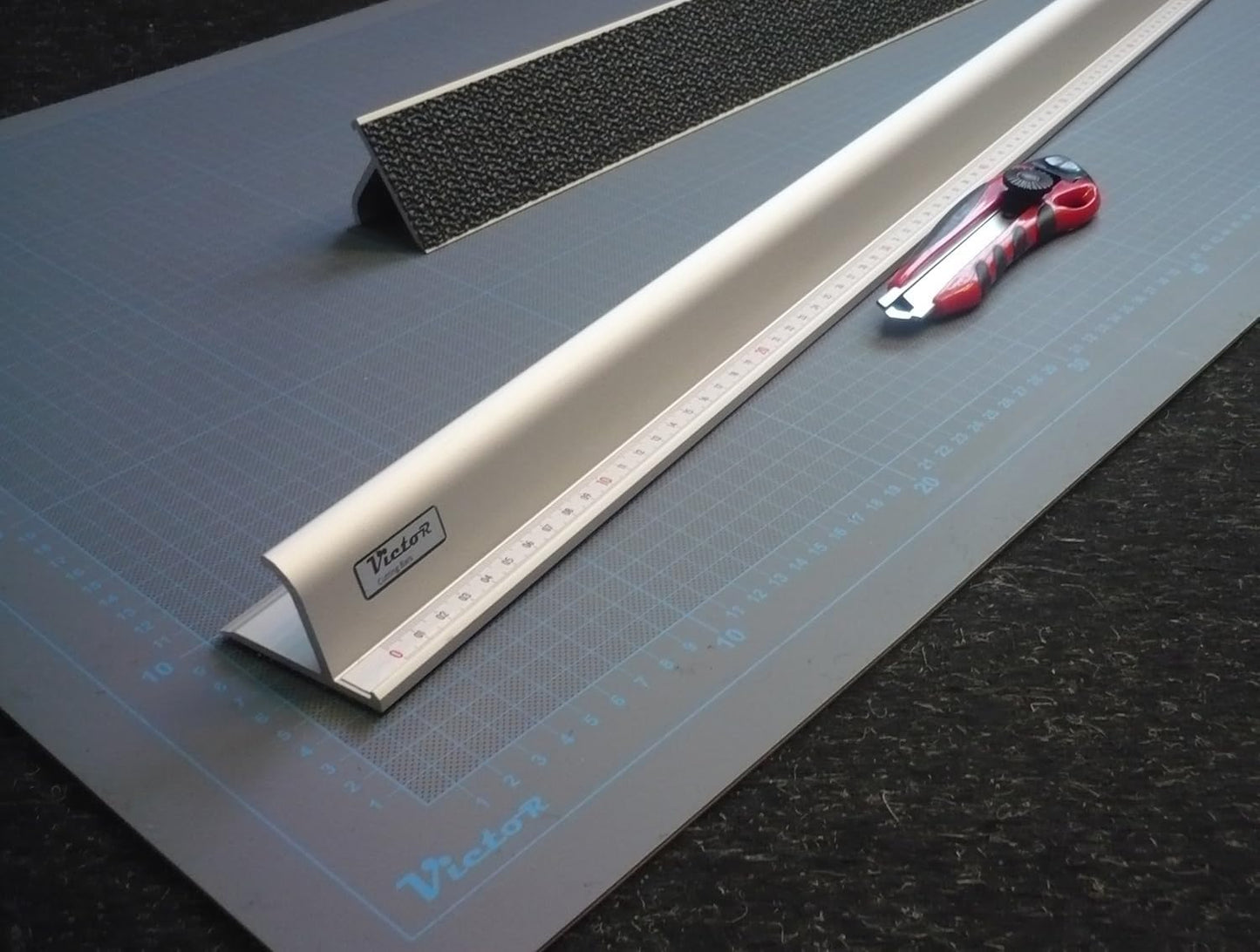 24-Inch Professional Aluminum Safety Ruler with Finger Guard Edge and Non-Slip Base – Precision Cutting Tool for Craft Projects – Durable Safety Ruler