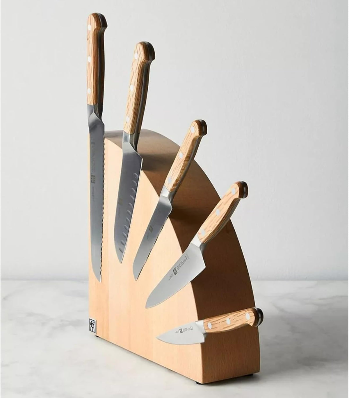 Round Magnetic Knife Block, Made in Italy, Natural Beechwood Kitchen Knife Holder, Contemporary Countertop Storage